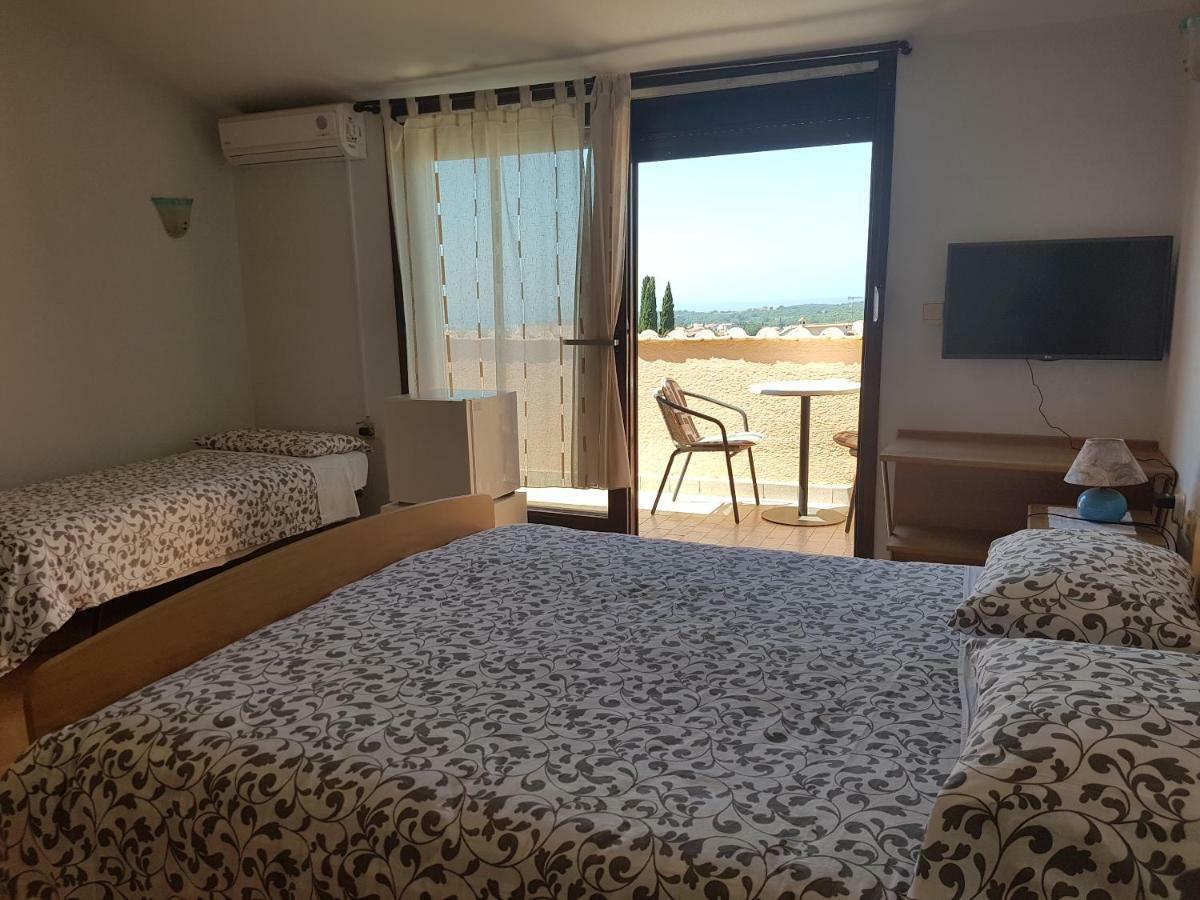 Rooms Siesta Poreč Eksteriør billede