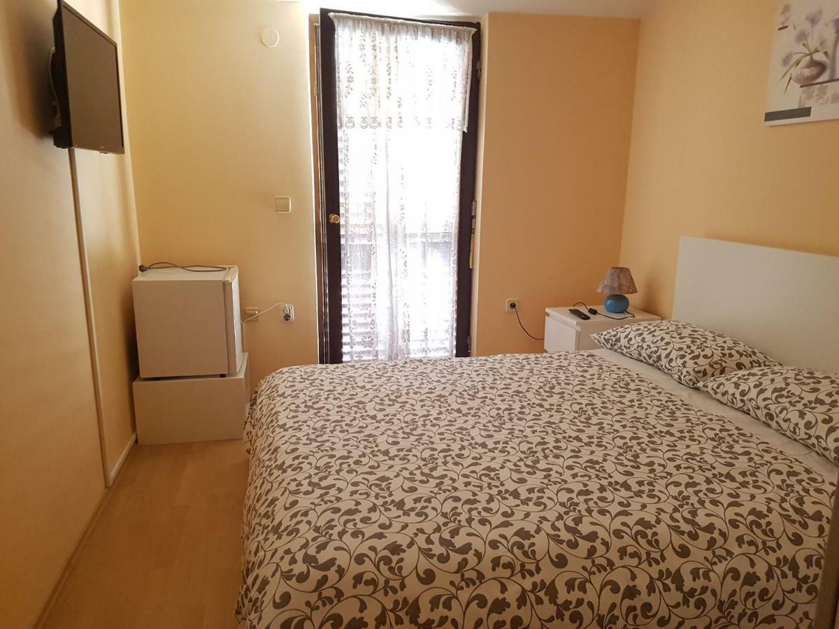 Rooms Siesta Poreč Eksteriør billede