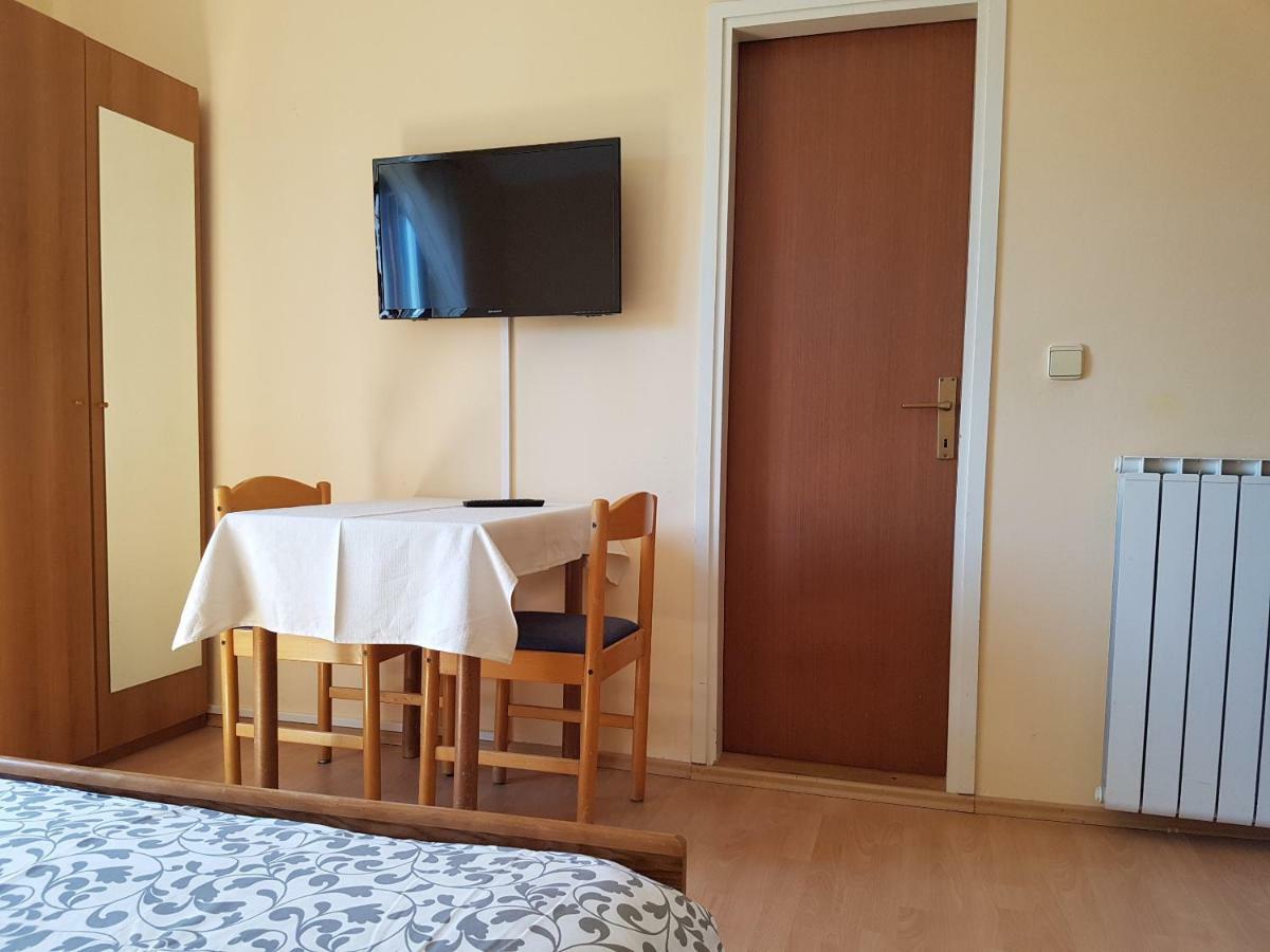 Rooms Siesta Poreč Eksteriør billede